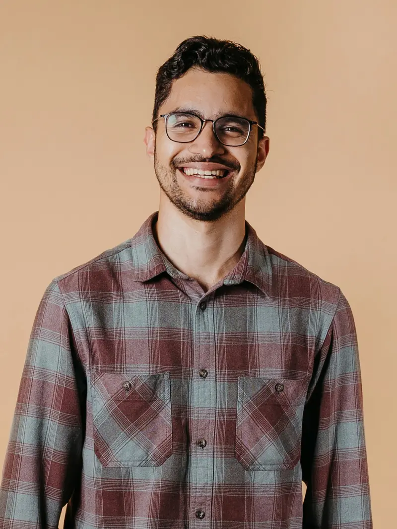 img-team-8 img-team-8